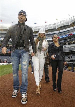 Wisin & Yandel Unidos A Posada Para Combatir Enfermedad Infantil