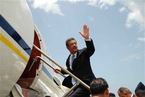 Leonel viaja mañana a Guatemala y Brasil